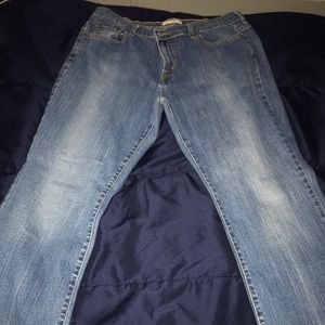 Levi’s Women’s 515 bootcut jeans